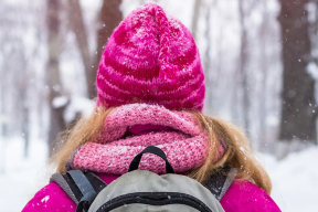 «А в древнее время знаете, как люди жили? В шкурах, босые, без трусов! И ничего»