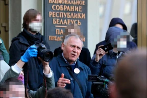 Конвейер репрессий. Николай Статкевич встречает 69-летие за решеткой: 915 дней он находится в режиме инкоммуникадо