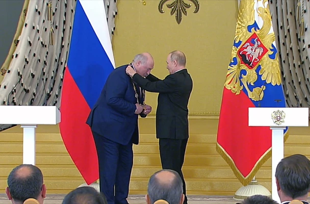 Мошес: «Если перед Лукашенко поставить жесткий выбор, он всегда выберет Россию»